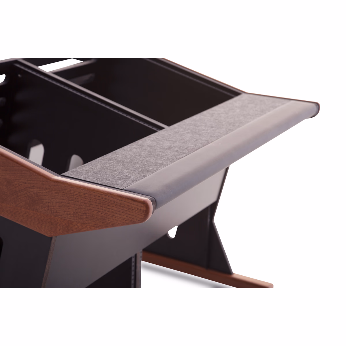 Zaor Maestro 24 – Image 17